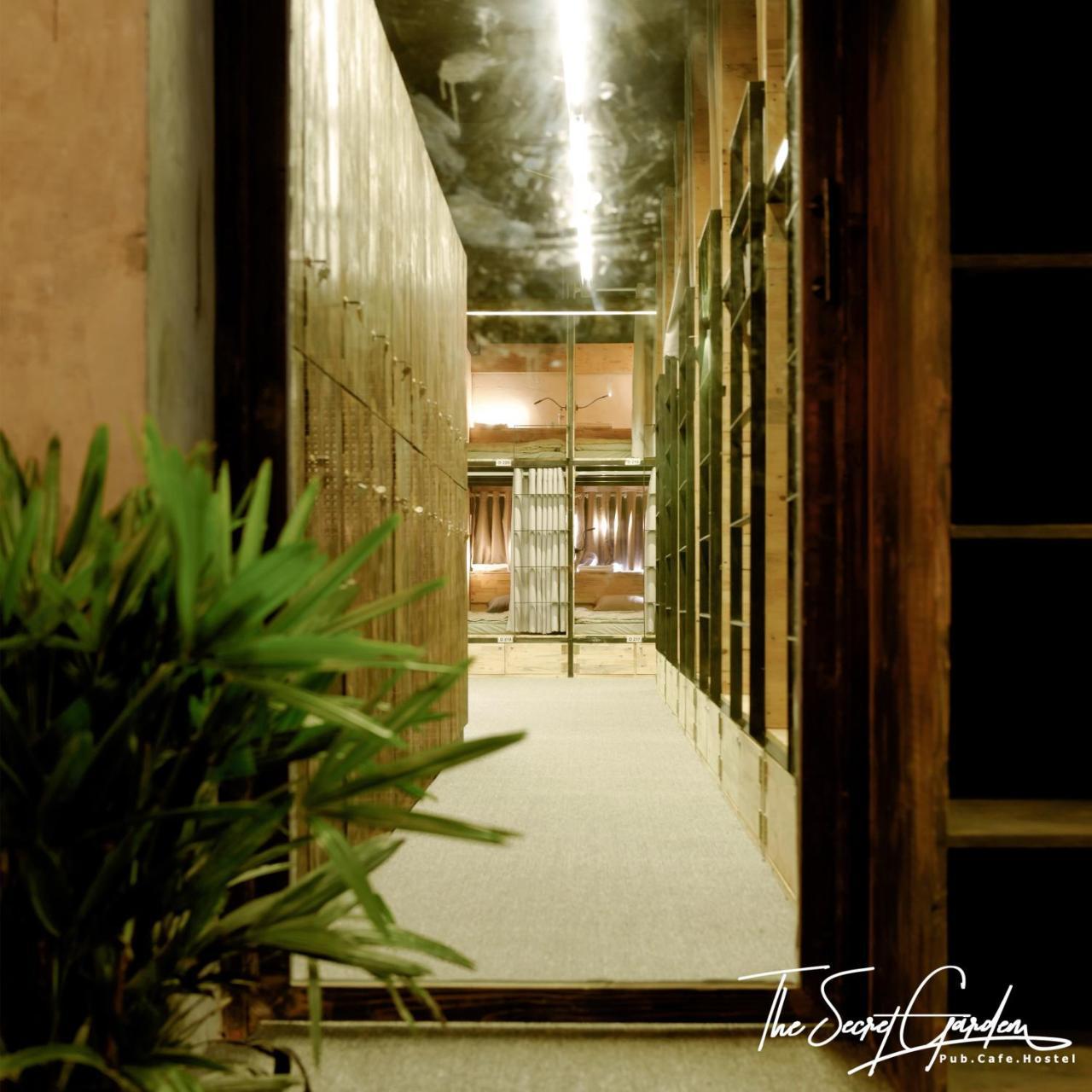 The Secret Garden Hostel Ντα Νανγκ Εξωτερικό φωτογραφία