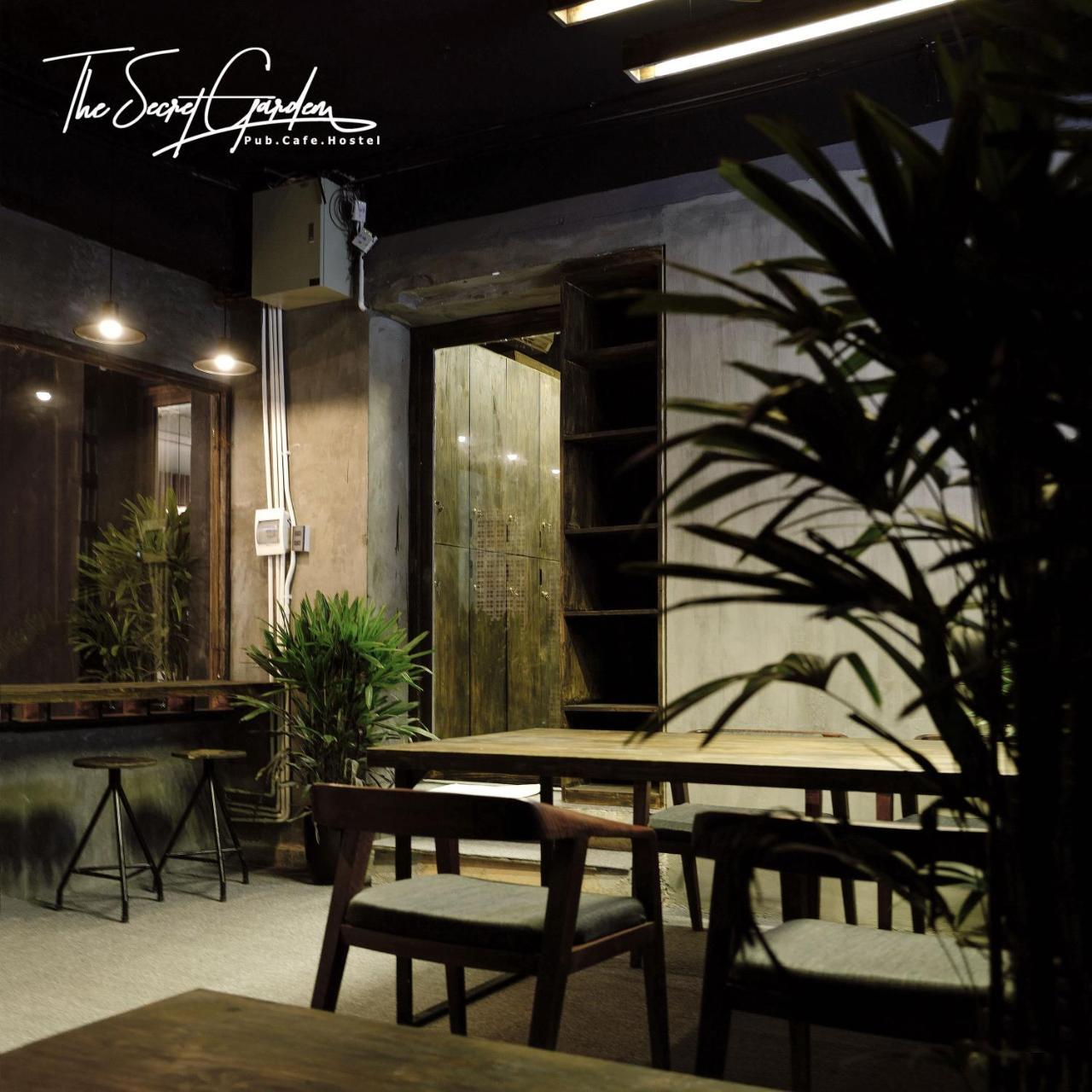 The Secret Garden Hostel Ντα Νανγκ Εξωτερικό φωτογραφία